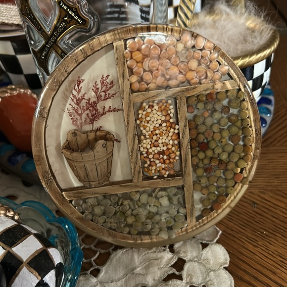 Vintage 70's Lucite Trivet With Seeds Embedded Inside - Picture 1 of 4